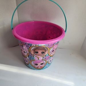L.O.L. Surprise Dolls by MGA Entertainment Holiday Themed Easter Bucket
